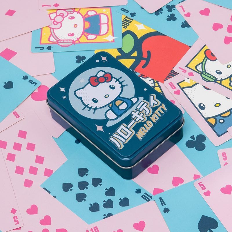 PALADONE HELLO KITTY IGRALNE KARTE V ŠKATLI 5056577735635