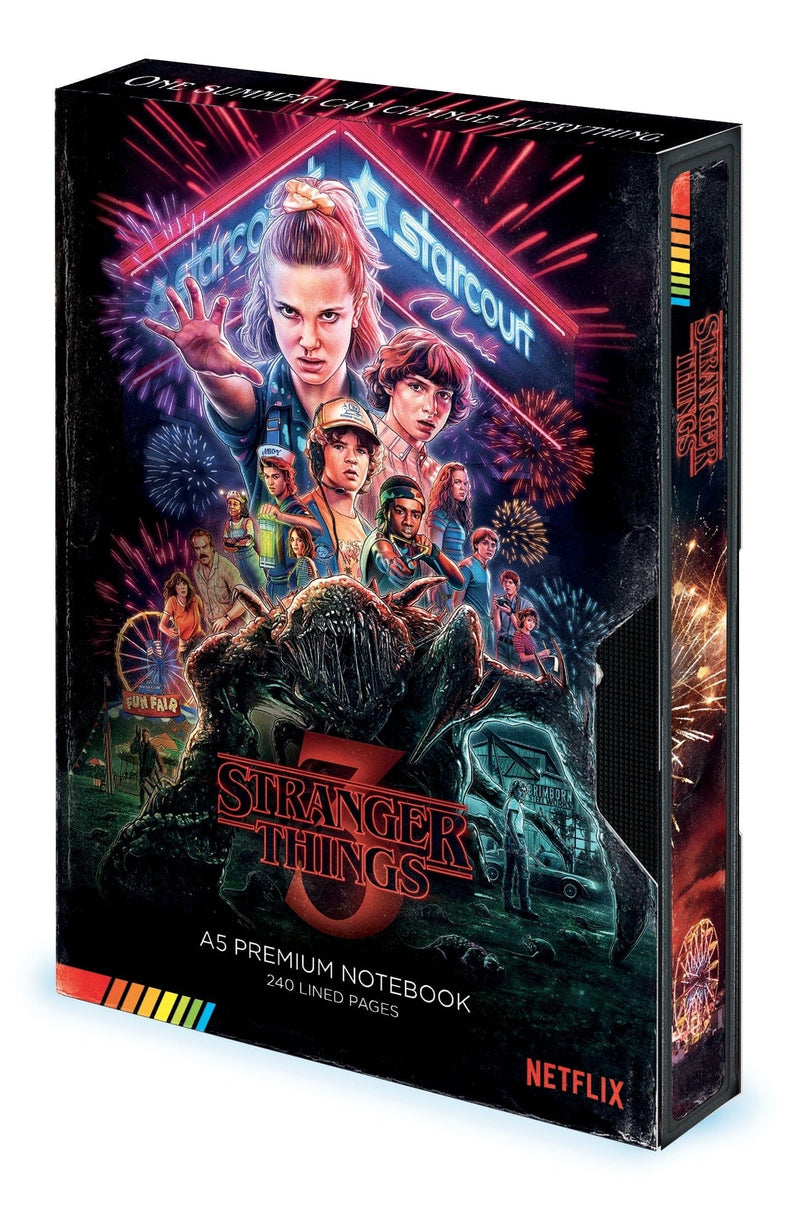 Pyramid STRANGER THINGS (VHS S3) A5 PREMIUM beležka 5051265730534